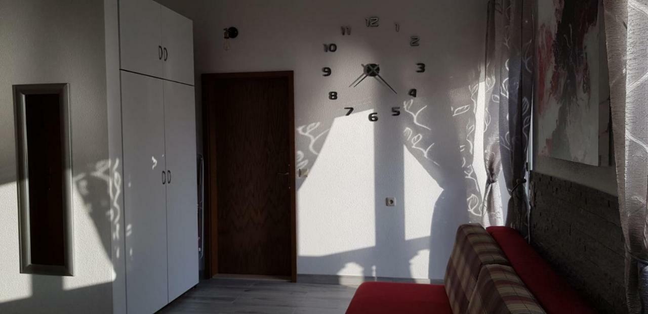 Apartments Marina トロギール エクステリア 写真