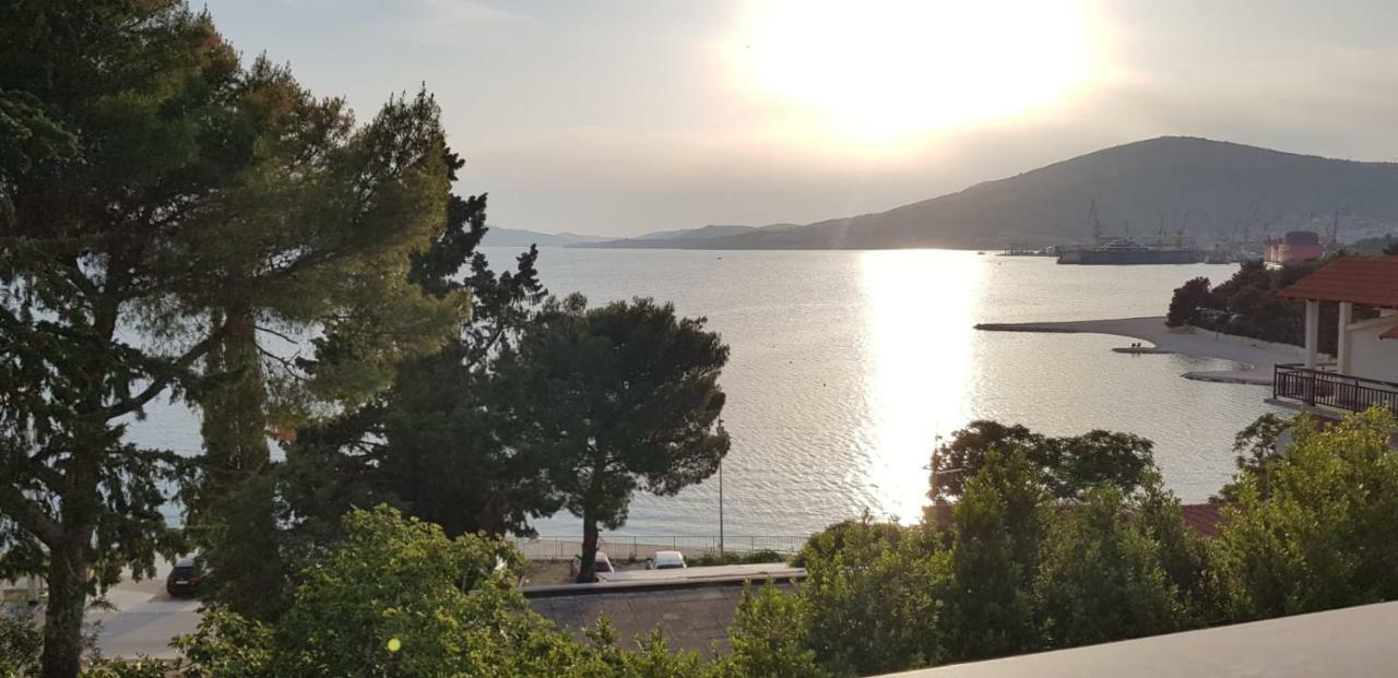 Apartments Marina トロギール エクステリア 写真