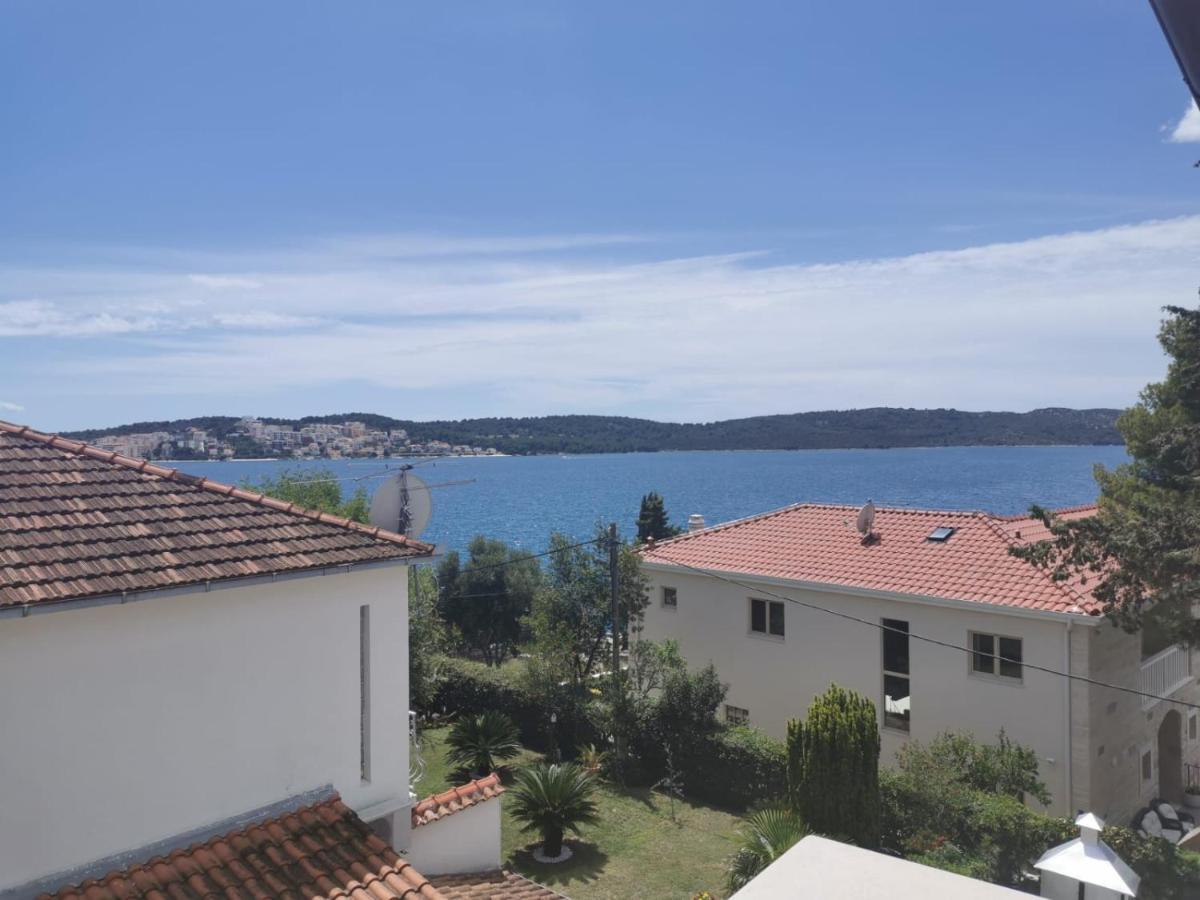 Apartments Marina トロギール エクステリア 写真